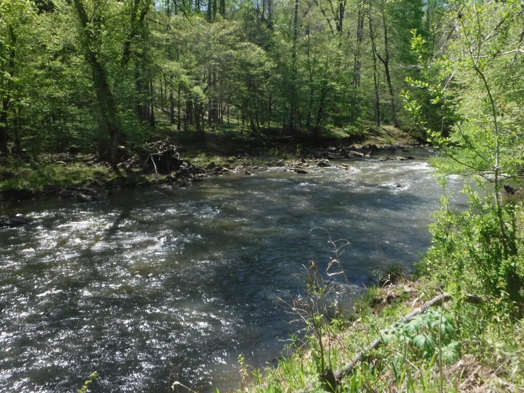 Introduction to Backpacking. Supporting Teens. Outdoor adventures. Mentorship